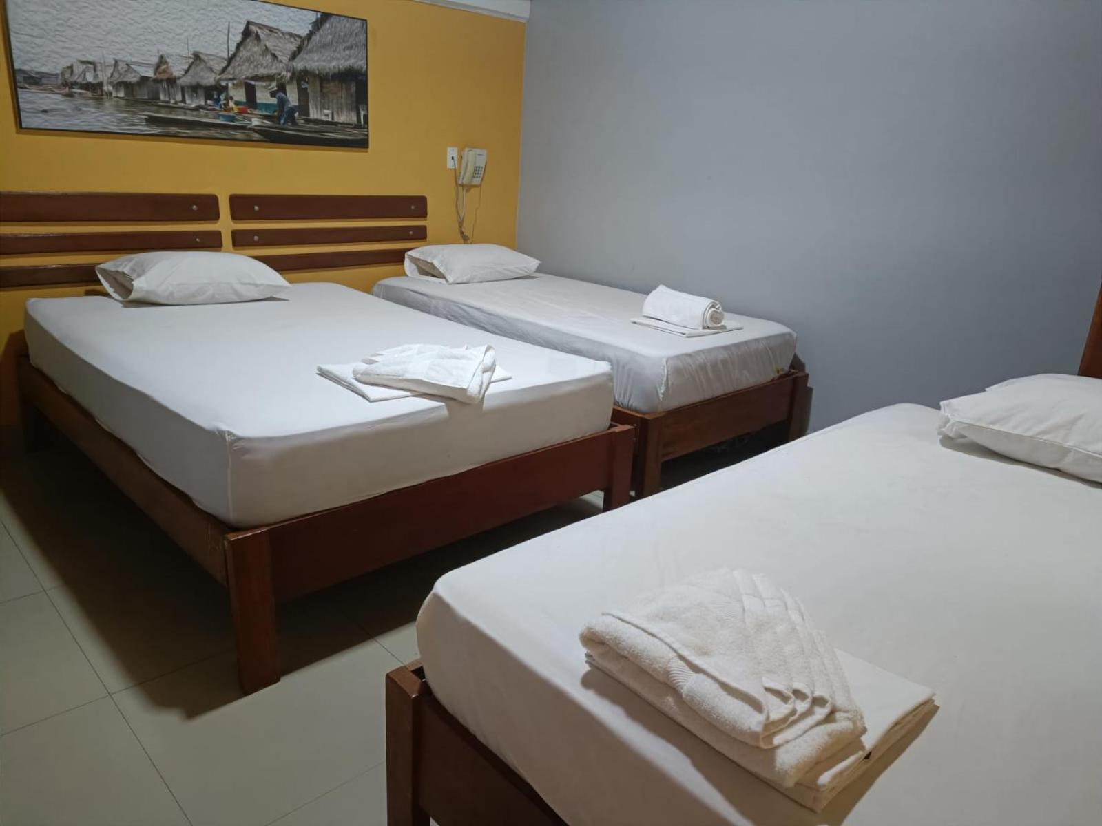 Hotel Confort Amazonico อีกีโตส ภายนอก รูปภาพ